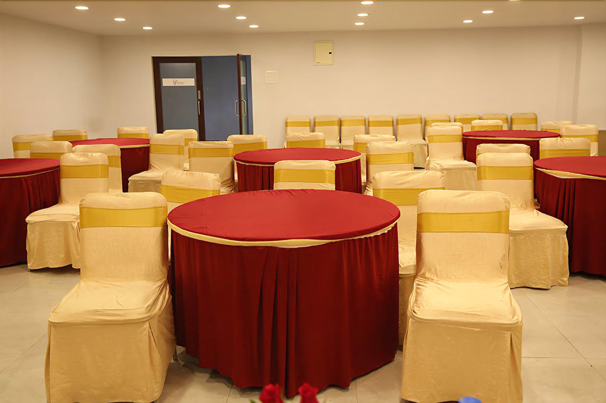 The Curzon Court Bangalore Exterior foto