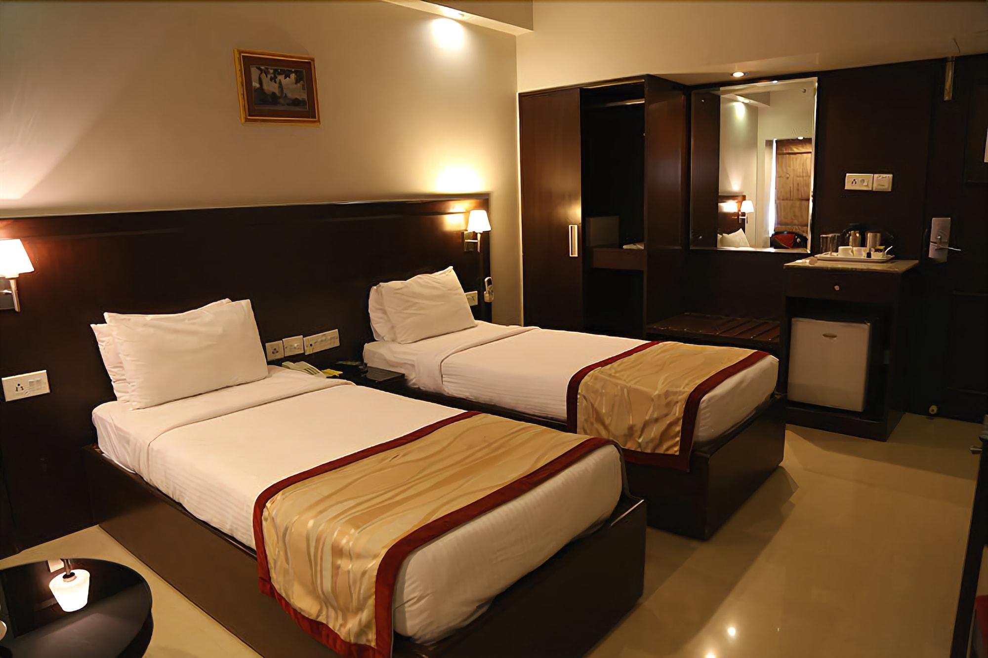 The Curzon Court Bangalore Exterior foto