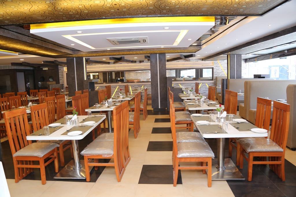 The Curzon Court Bangalore Exterior foto
