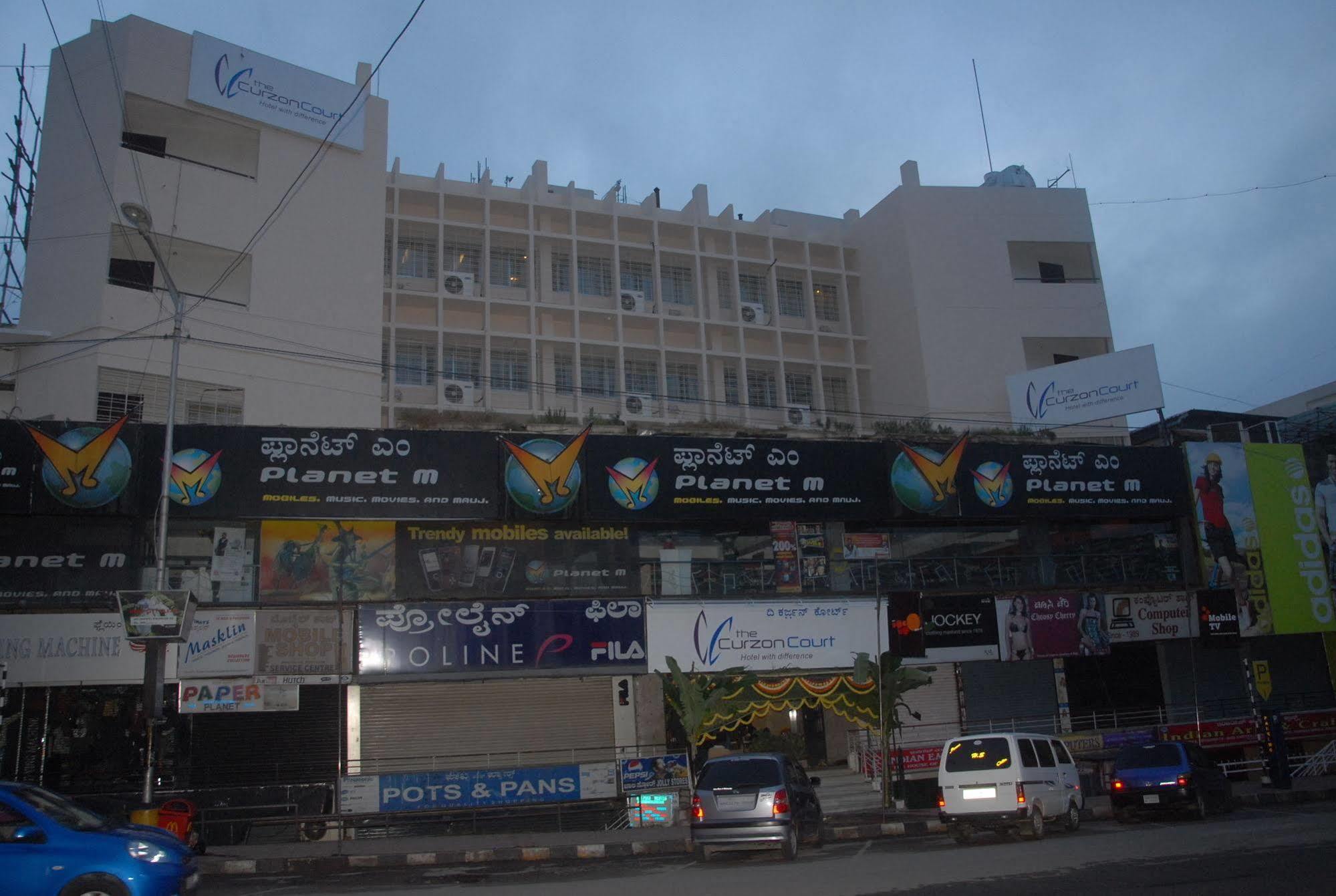 The Curzon Court Bangalore Exterior foto